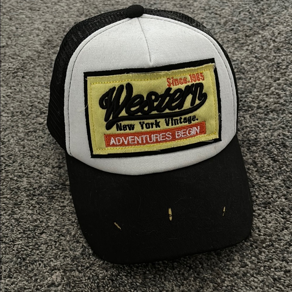 ✨SHEIN Black Trucker Hat✨